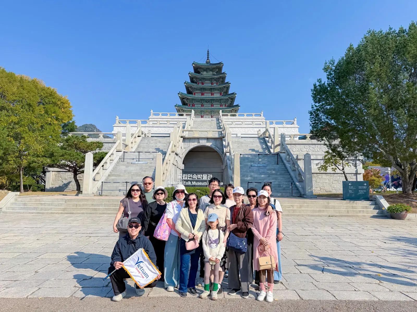 Bảo tàng Dân gian Quốc gia Hàn Quốc mùa thu - Tour Hàn Quốc mùa thu