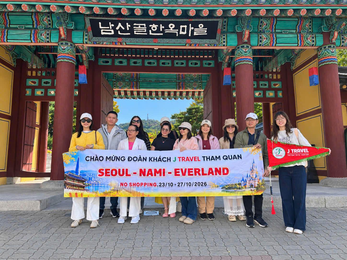 lang-co-hanok