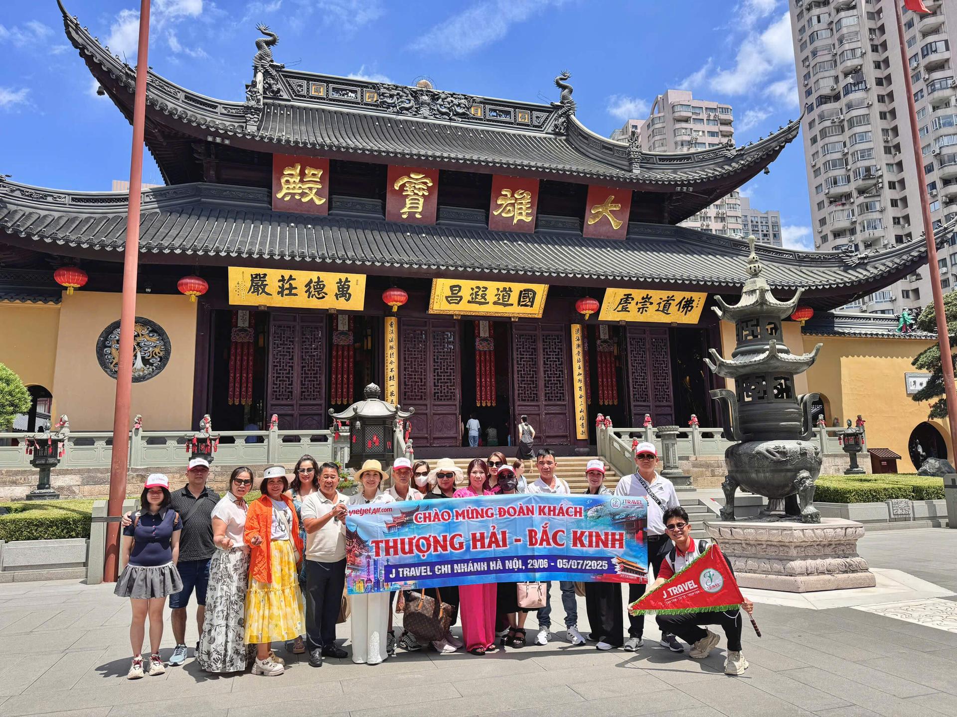 jtravel-tour-thuong-hai-bac-kinh