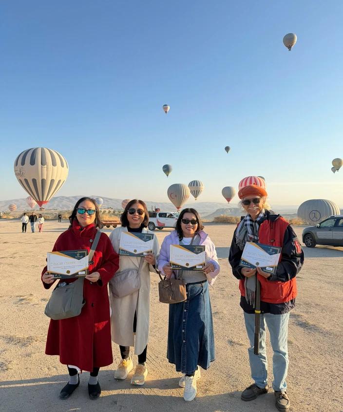 Tour Thổ Nhĩ Kỳ Mùa Thu: Hình Ảnh Đoàn Khách Istanbul - Cappadocia - Pamukkale - Troy