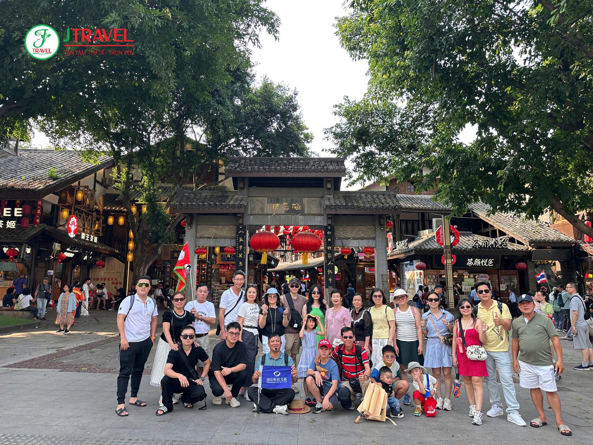 tour-trung-quoc-jtravel-trung-khanh-cau-kham-truc
