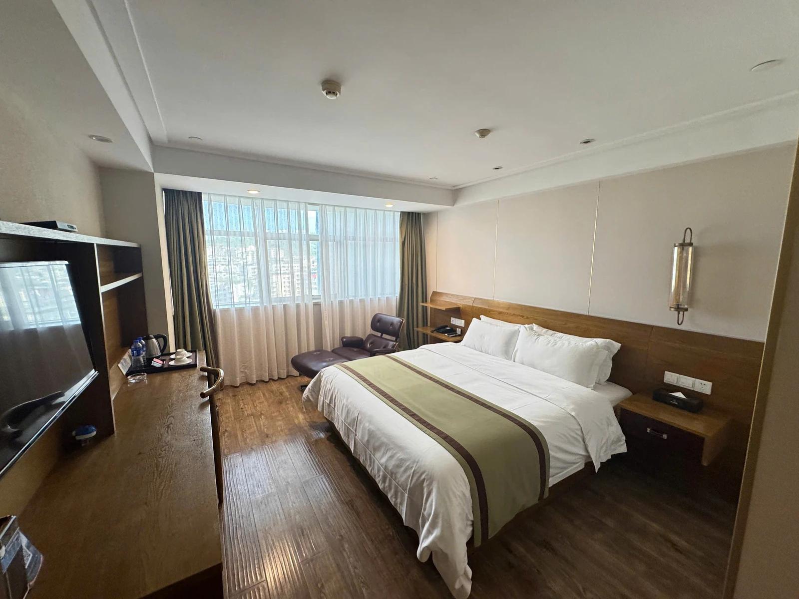 Phòng khách sạn - Tour Cửu Trại Câu mùa đông