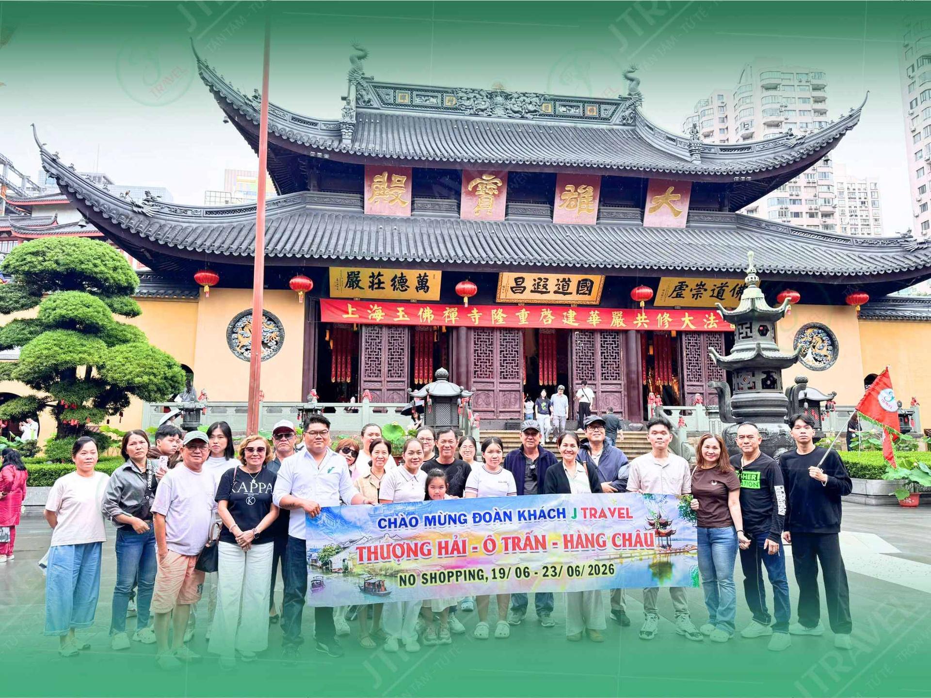 jtravel-chua-phat-ngoc-tour-thuong-hai
