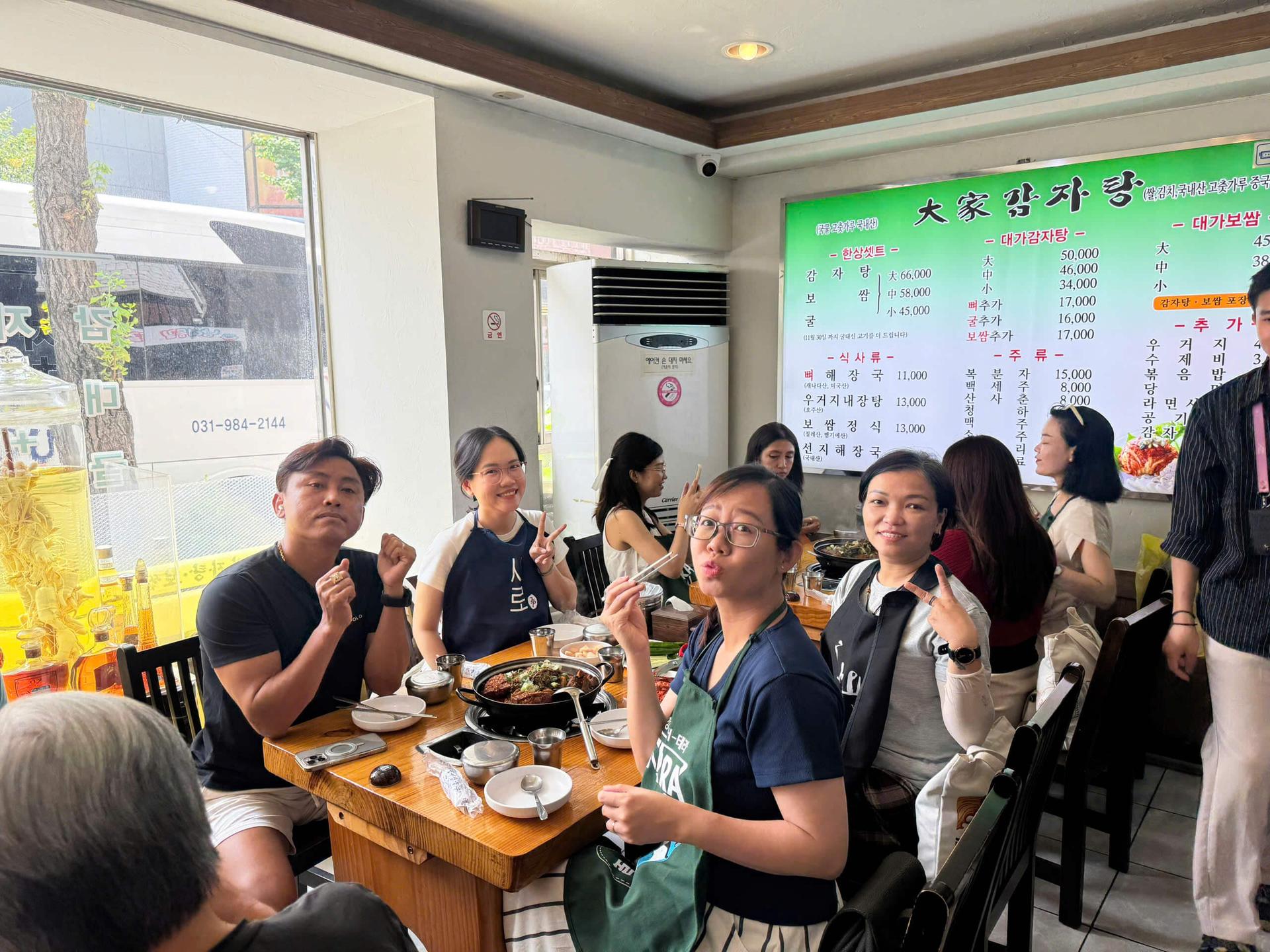 hình ảnh thực tế dịch vụ tour Hàn J Travel
