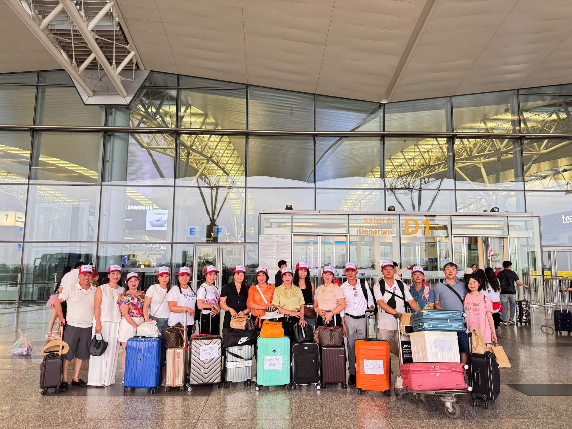 khoanh-khac-tour-trung-quoc-jtravel-hang-chau-thuong-hai