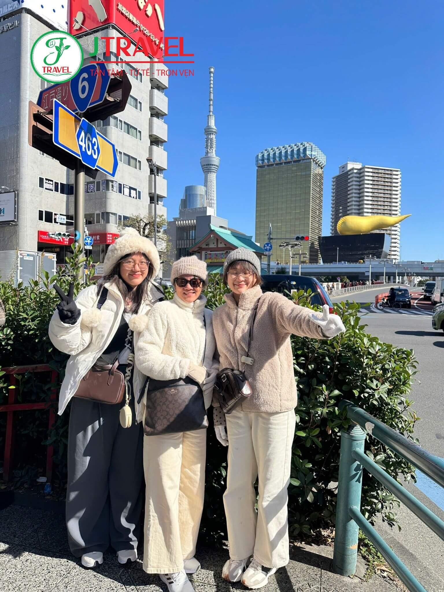 du-khach-tham-quan-asakusa-sumida-tokyo-jtv