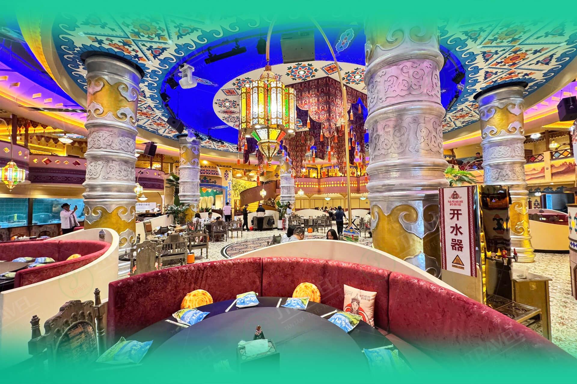 khong-gian-nha-hang-tour-tan-cuong-jtravel