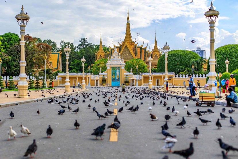 Tour Du Lịch Hành Hương Campuchia: Viếng Mẹ Mekong - Quảng trường Hoàng Cung...