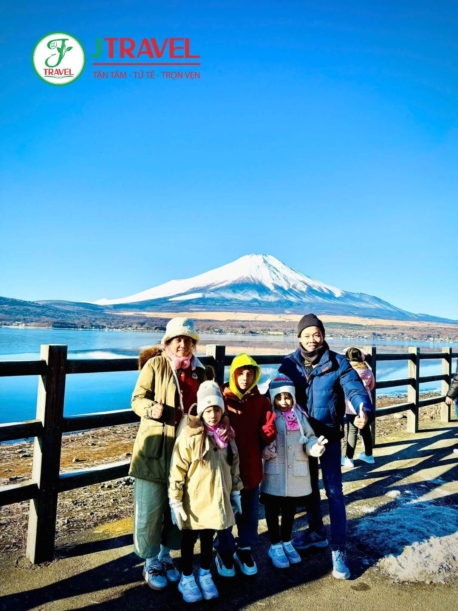 check-in-ho-yamanaka-nhat-ban