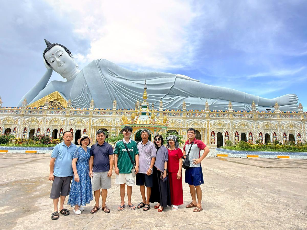 tuong-phat-nam-chua-som-rong-soc-trang